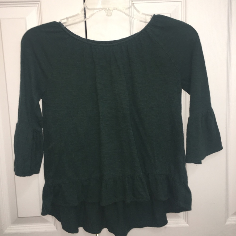 ✰ green flared sleeved blouse ✰